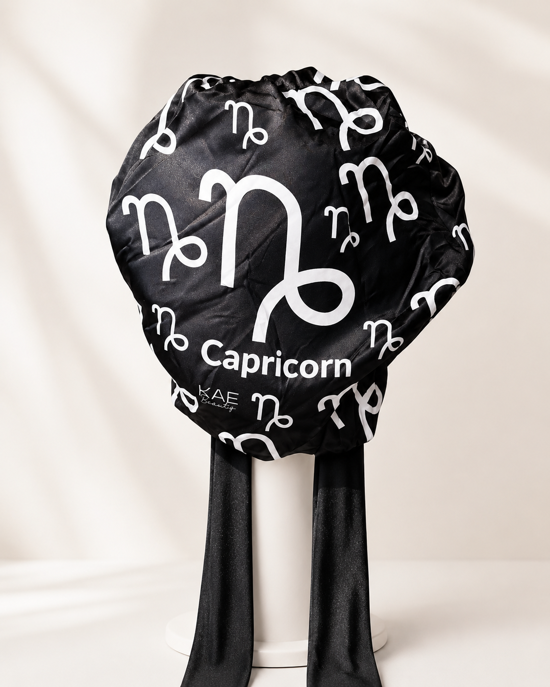 Capricorn bonnet