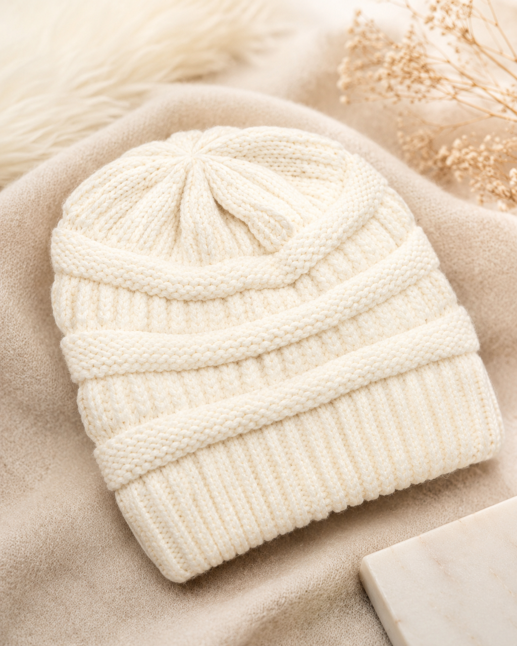 KAE beauty Outdoor Silk-Lined Bonnet Beanie